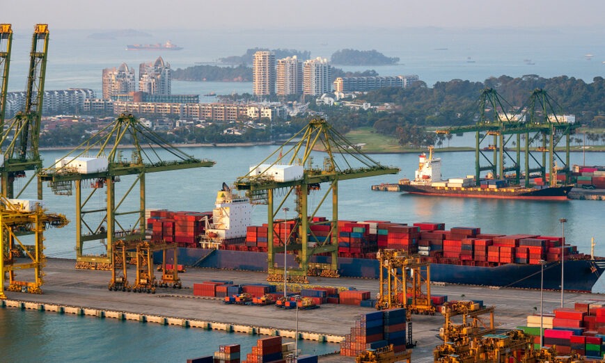 Los INCOTERMS regulan el transito de mercancías a nivel internacional