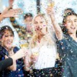 Organiza los mejores eventos de Navidad para empresas con ideas, tipos de actividades y una guía para crear celebraciones corporativas.